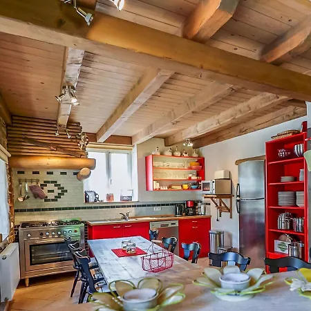 Holiday home Pleasant Holiday Home In Weywertz Near The Lake Butgenbach