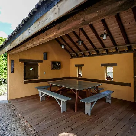 Pleasant Holiday Home In Weywertz Near The Lake Holiday home